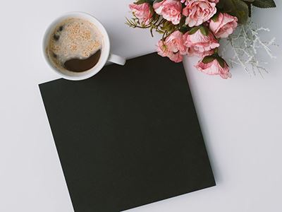 Papier cartonné noir